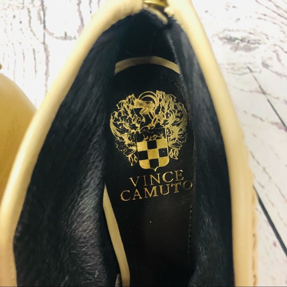 Vince Camuto Leather Peep-Toe Ankle Booties 6 - Picture 9 of 11